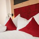 Oda ve Kahvaltı Edenhauserhof