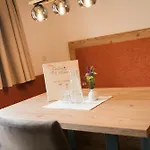 Edenhauserhof Nocleg ze śniadaniem Neu Gotzens