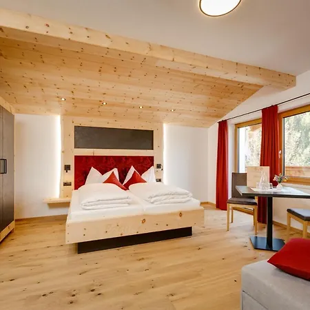 B&B Edenhauserhof 4*