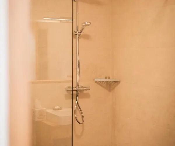 Edenhauserhof فندق مبيت وإفطار Neu Gotzens