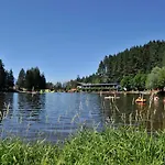 Edenhauserhof 4* Neu Gotzens