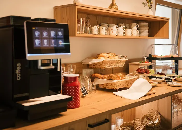 Bed & Breakfast Edenhauserhof 4*